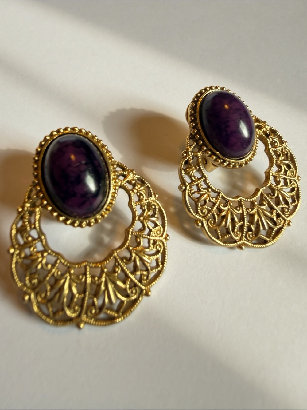 Vintage 1928 Gold Tone Filigree Purple Cabochon Clip On Earrings Boho Victorian